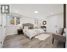 10 ALEXANDER Avenue - 17