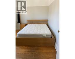 184 ARKELL Street - 18