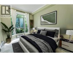 249 E MAJOR MACKENZIE Drive E UnitNo. 106 - 15