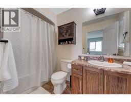 109 ROBERT SIMONE Way - 26