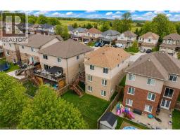 109 ROBERT SIMONE Way - 42