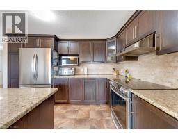 109 ROBERT SIMONE Way - 8
