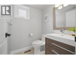 44 BANINGTON Crescent - 26