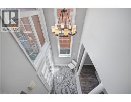 44 BANINGTON Crescent - 35