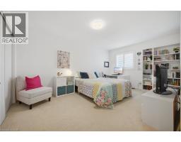 44 BANINGTON Crescent - 36