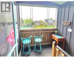 16 FOREST HILL Road - 14