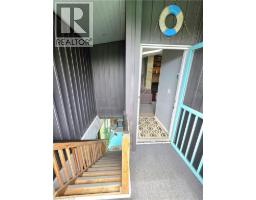 16 FOREST HILL Road - 17