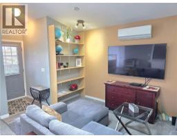 16 FOREST HILL Road - 19