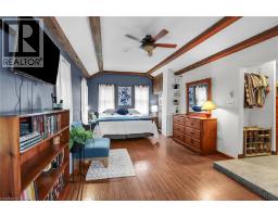 10 MAPLE Avenue - 15
