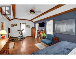 10 MAPLE Avenue - 17