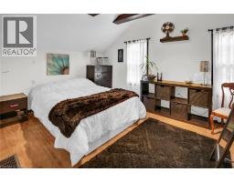 10 MAPLE Avenue - 19