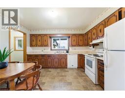 127 KING Street E - 12