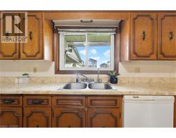 127 KING Street E - 14