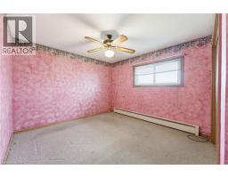 127 KING Street E - 17