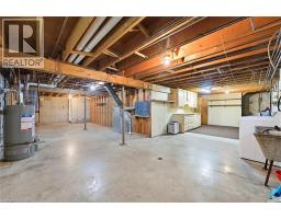 127 KING Street E - 26