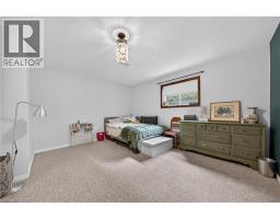 86 CHIMNEY HILL Drive - 33