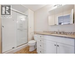 496 BEECHWOOD Drive UnitNo. 1 - 21