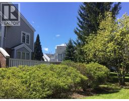 496 BEECHWOOD Drive UnitNo. 1 - 8