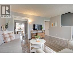 105 MAPLE Avenue - 15