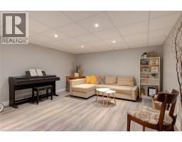 105 MAPLE Avenue - 39