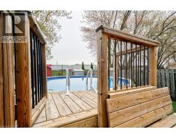 105 MAPLE Avenue - 6