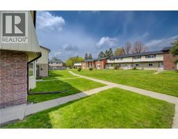 160 JANSEN Avenue UnitNo. 32 - 4