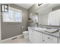 740 REID Crescent - 25