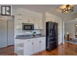 79 VICTOR Boulevard - 13