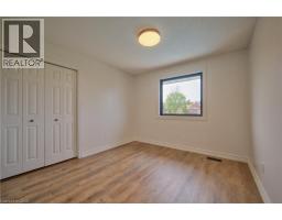 79 VICTOR Boulevard - 22