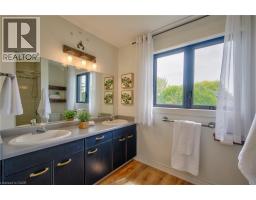 79 VICTOR Boulevard - 24
