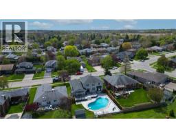 79 VICTOR Boulevard - 46