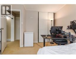 121 UNIVERSITY Avenue E UnitNo. 32 - 26