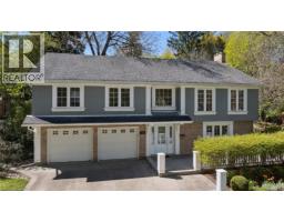 335 MARLOWE Drive - 34