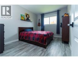 183 SUNNYRIDGE Road - 20