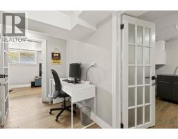 183 SUNNYRIDGE Road - 23