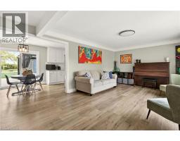 183 SUNNYRIDGE Road - 3