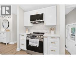 7 WALLIS Avenue - 14