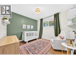 7 WALLIS Avenue - 23