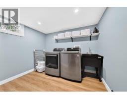 7 WALLIS Avenue - 35