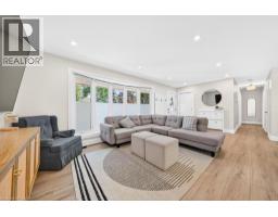 7 WALLIS Avenue - 6