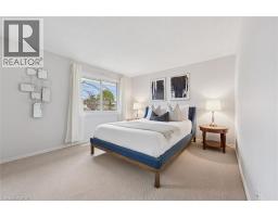 375 KINGSCOURT Drive UnitNo. 27 - 15