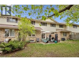 375 KINGSCOURT Drive UnitNo. 27 - 27