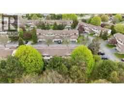 375 KINGSCOURT Drive UnitNo. 27 - 29