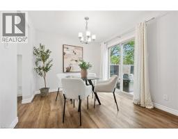 375 KINGSCOURT Drive UnitNo. 27 - 9