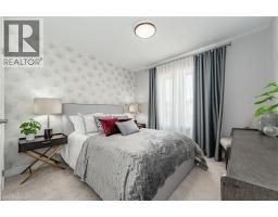 11 WILLIAM DUNLOP Street - 10