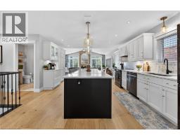 18 ANGLER Avenue - 13