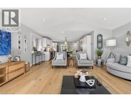 18 ANGLER Avenue - 19