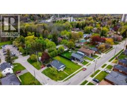 428 EAGLE Street S - 6