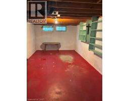 35 HIGHMAN Avenue - 17