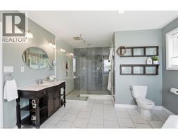31 ALGONQUIN Avenue - 19